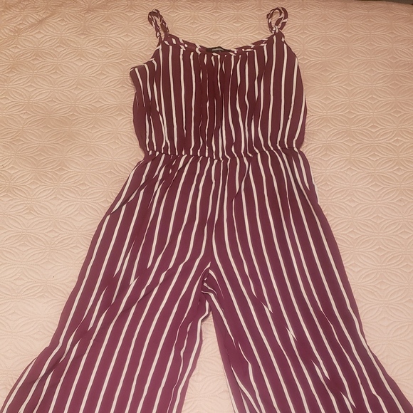 Jumpsuit - Picture 1 of 1